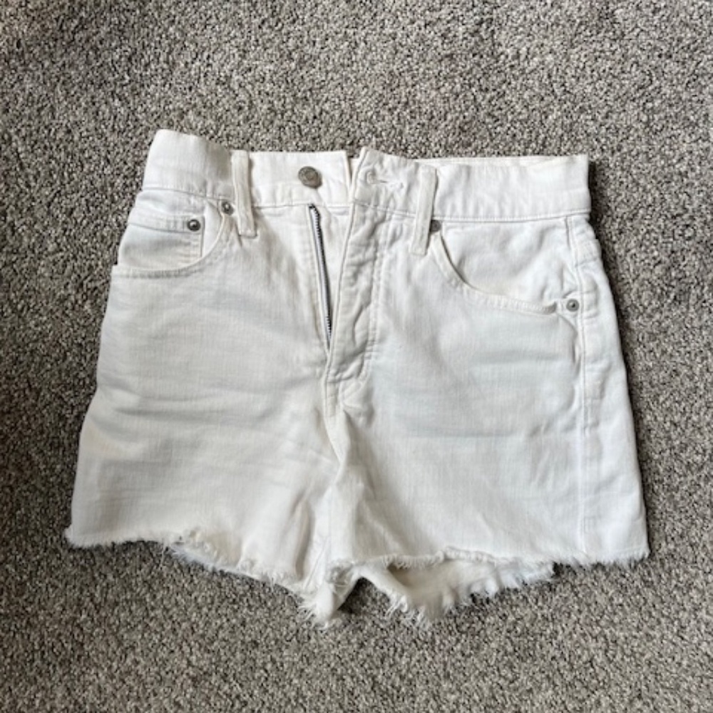 High waisted white denim Madewell shorts, Size 24